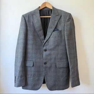 Gucci Gray Wool Blazer Sport Coat IT 50R US 40R Glen Plaid GG Lined 2 Button Lux
